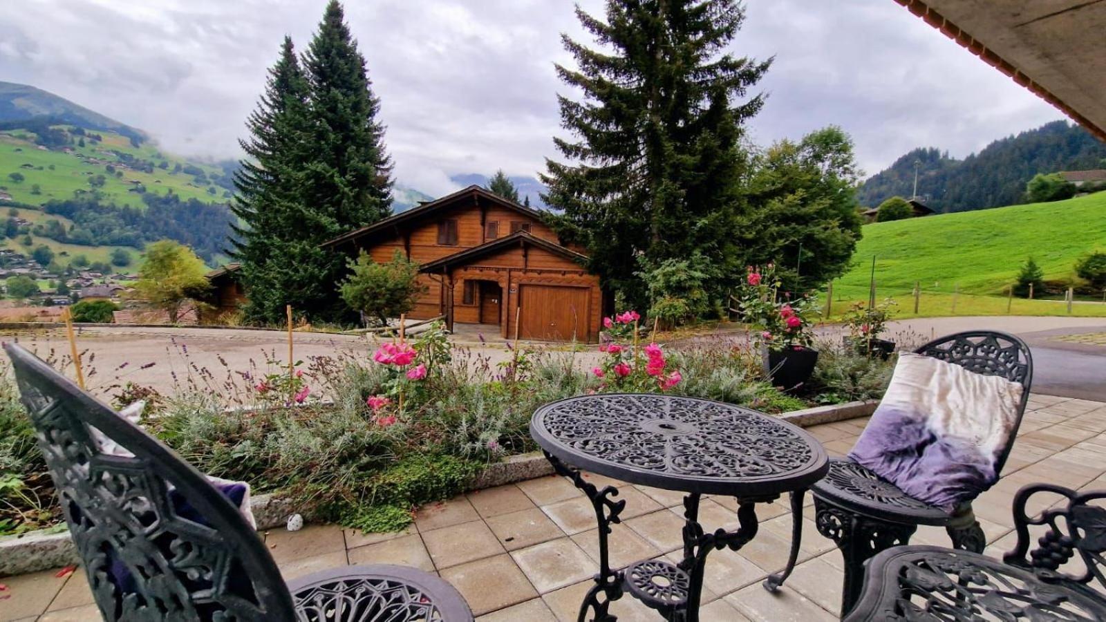 Large Deluxe Studio For 2 - Chalet Lovo Lenk Εξωτερικό φωτογραφία