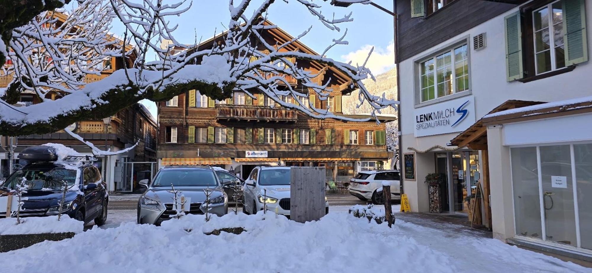 Large Deluxe Studio For 2 - Chalet Lovo Lenk Εξωτερικό φωτογραφία