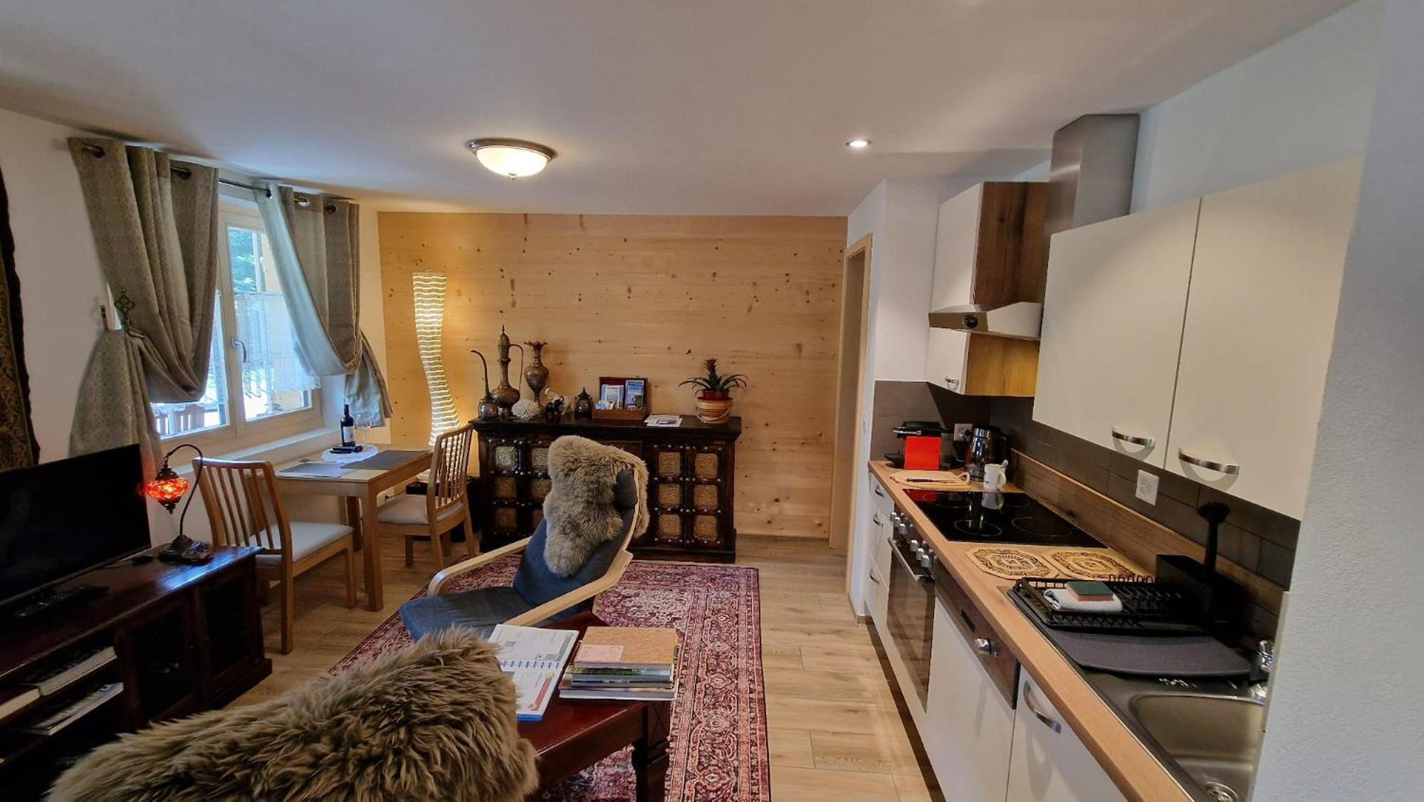 Large Deluxe Studio For 2 - Chalet Lovo Lenk Εξωτερικό φωτογραφία